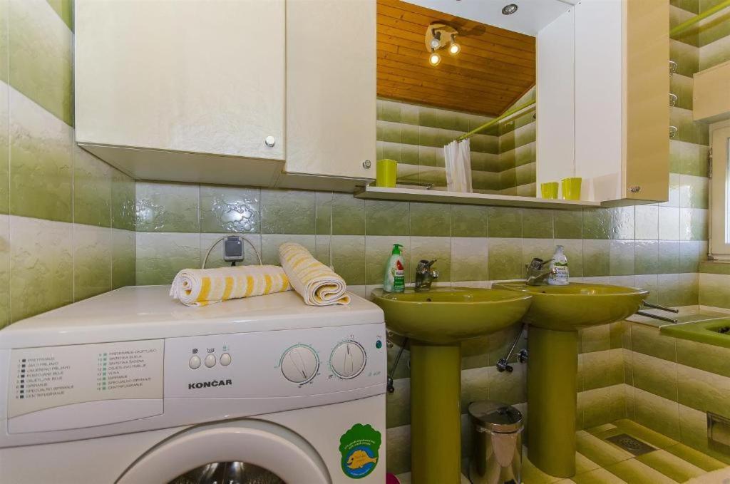 Three Bedroom Apartment With Amazing Sea View Trogir Exterior foto